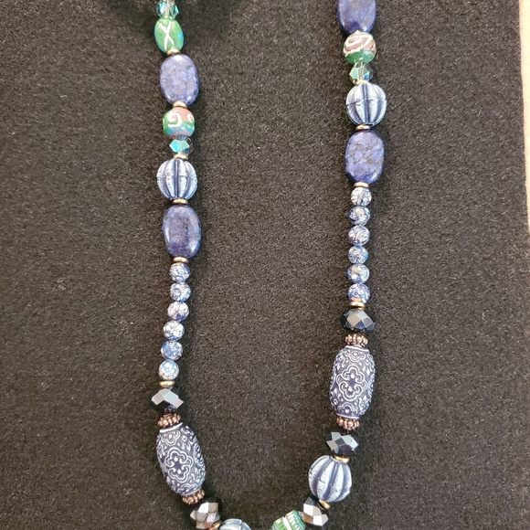 A BEAUTIFUL DENIM LOOK TO THIS SET. 2-PIECE NECKLACE & BRACELET SET. - Picture 10 of 10